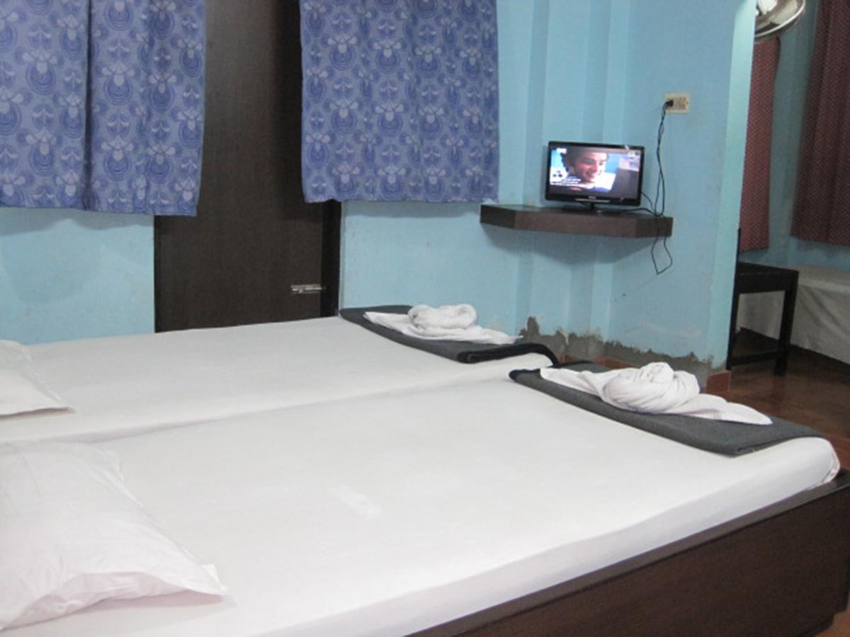Hotel Arya Palace Purî Extérieur photo